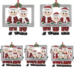 Fast Resin Christmas Decorations Cute Christmas Family Ornament Red Plaid Santa Claus Pendant DIY Name Photo Frame Xmas Tree Ornaments Gifts B0810