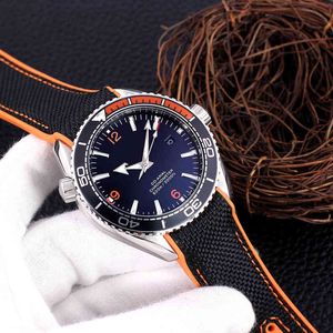 Automatisk analog sportig mekanisk multifunktionell världstimer rostfritt stål nylon titanlegering svart stor armbandsur timepiece