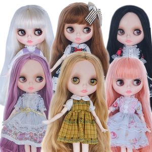 دمية Yummon Blyth مخصصة Fachly Face16 BJD Ball المفاصل Doll OB24 Blyth للفتاة عرض خاص على Saletoys for Kits 220707