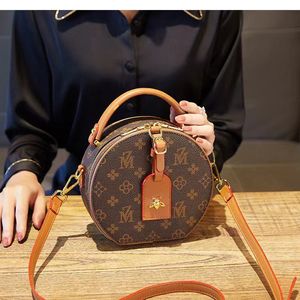Yuvarlak çanta omuz çantaları Yüksek Kaliteli Bayanlar Marka Lüksleri En tasarımcılar anne çantası 2022 Moda çanta tote baskı cossbody cüzdan mektup çanta Naylon