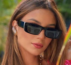 Нет логотипа Summer Ladies Outdoor Sunglasses Женщина, езда на велосипеде, маленькая квадратная коробка, нерегулярная винтажная велосипедная стеклянная вождение пляжное ветряное солнце.