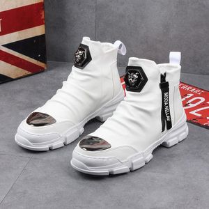 Deluxe Męskie białe buty British Fashion Sports Casual Board Low Top Oddychający Zapatos Hombre Chaussure Homme Luxe B5