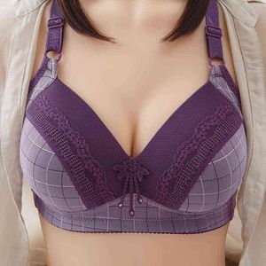 Fio livre de fio B C 3/4 xícara de grade Splicing Tamanho grande mulheres Bra de volta Fechamento Push Up Bras sem fio fêmea feminina plus size lingere L220726