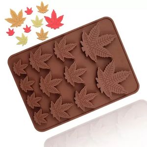 Baking Moulds DIY Molds Size Maple Leaf Biscuit Jelly Mold Silicone Chocolate Mold C0512