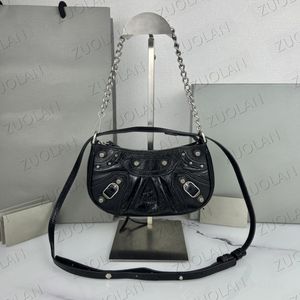 Lüks Tasarım Moda Le Cagole mini El Yapımı Çanta Çanta Omuz Çantası Kadın Crossbody Retro Büyük Kapasiteli Bayan Tote Kozmetik Kova Messenger Sırt Çantası