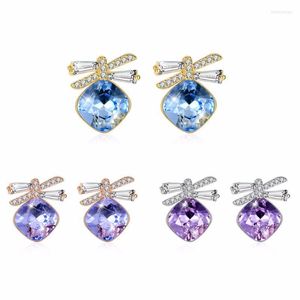 Кристаллы для гвоздиков от женщин с серьгами роскошная голубая бабочка S925 Серебряное серебро серебряные украшения