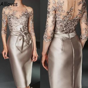 Satin Mother Elegant Champagne of the Bride Dresses With Bowknot Belt 3/4 LongeChes Glamorous spets Appliqued See Through Kne Length Short Prom Party Gowns