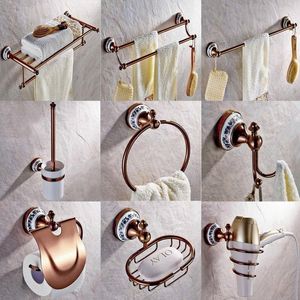 Conjunto de acessórios de banho Rose Gold Cobre Base de porcelana Ferragens para banheiro Toalheiro Prateleira Suporte para papel Pano Gancho Acessórios Kxz032Banho