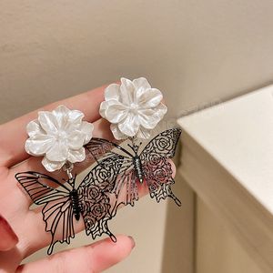 Korean Elegant Resin White Flower Dangle Earrings For Women Girls Fashion Black Hollow Butterfly Pendientes Jewelry