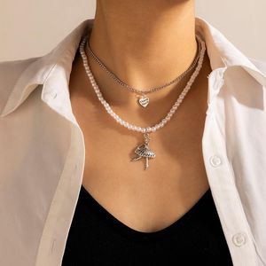 Collane con ciondolo INS Dancing Girl Lettera Pardent Collana per donna Peal Stone Doppio strato Colore argento Catena clavicola Gioielli per feste