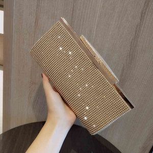 Evening Bags Rhinestones Luxury Party Clutch Purse Gold Silver Black Chain Shoulder Small Evening Bags Metal Purse 220323