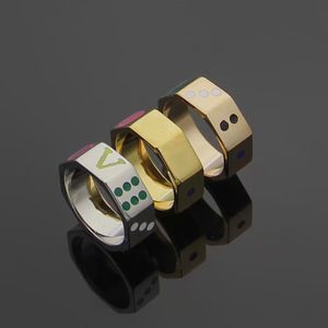Europe America Fashion Style Rings Men Lady Womens Gold Silver-color Metal Engraved V Initials Flower Enamel Dice Lovers Pay-it Ring Size US6-US9 M68871