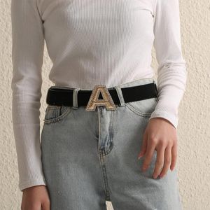 Bälten Kvinnor Belt Metal Crystal Buckle Ladies Waistband Fashion Female Dress Strap Vintage Leisure Girls Coat Jean Leather Belt Beltts
