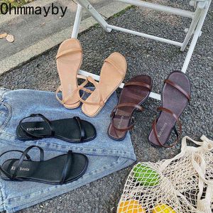 Sandaler chic kvinnor avslappnade lägenheter klack smal band ankel remmar sommar gladiator skor damer strand sandalier 220704