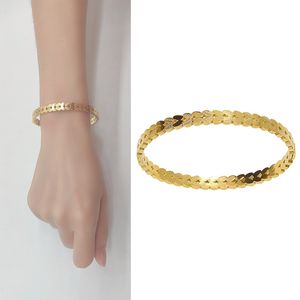 Fashion Bracelet For Woman Fashion Gold Plated Open Bangles 3 Colors Pulseras Mujer Bridal Jewelry Customized Designer Custom Dubai Christmas Gifts On Hands Cuff