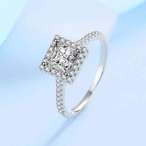 1 CT Princess Cut Moissanite Engagement Sterling Silver Halo Diamond Bröllop Band Löfte Ring för Kvinnor Smycken