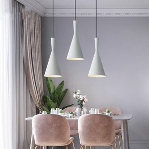 Pendant Lamps Nordic Creative Pendent Lights Modern Stage Dining Room Loft Hanging Lamp Wrought Iron LED Lustre Suspension FixturePendant