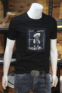 漫画ヒップホップメンズマスク印刷スパンコールメンズTシャツ2022夏の新しいデザイン半袖ラウンドネックブラックホワイトグレーカジュアルティー衣料品トップM-4XL