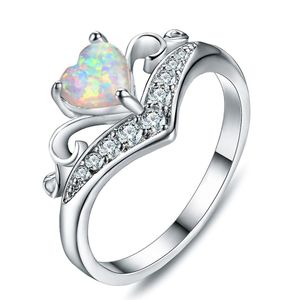 10 szt Część Srebrne pierścienie Crown Heart Białe Białe Klejnoty opalowe dla kobiet Weddings Party American Australia Ring Jewelry280f