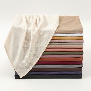 Hög kvalitet Stripe Jersey Hijab Sjal Vanlig bomullssjal Elasticitet Halsdukar Dam Islamisk Muslim Wrap Crinkle Bandana 180x70CM