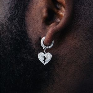 Orecchini a cerchio ghiacciati Bling Hip Hop Gioielli Ragazzo Uomo Oro Argento Rame Clear CZ Zircone AAA Cubic Zirconia Cuore spezzato Ciondolo Huggie Orecchino per donne Regali per ragazze