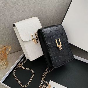 Designers Bags luxurys classic Women Shoulder Bags versatile Chain gift Letter Handbags Messenger Dinner trip Interior Slot Pocket Crossbody Bag very nice