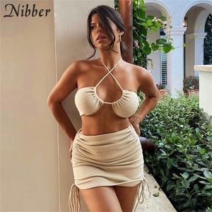 Nibber Solid Cleavage 2 조각 세트 여성 등이없는 섹시한 고삐 자정 자정 상단 붕대 스커트 클럽웨어 클럽 매칭 세트 220602