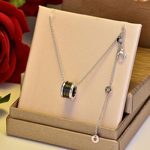 100 ٪ 925 Sterling Silver Luxury Designer Necklace Black Ceramics Brand Classic Prendants Necklace for Jewelrys Womens and Mens High Quality Gifts