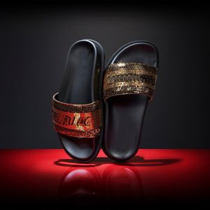 Herrkvinnor Fashion Flat Slippers Pool Slides Metal Mesh Sandaler Size Euro 35-45