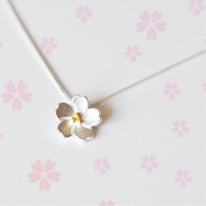 Pendant Necklaces Cherry Blossom Original Handmade Literary Clavicle Chain Flower Gift Silver Color Temperament Female Necklace SNE137Pendan