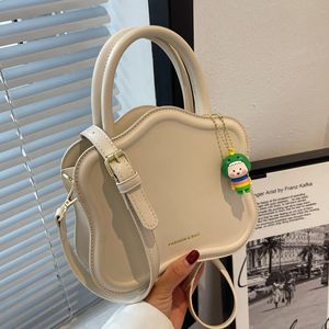 Fashion -Umhängetaschen bequeme einfache großzügige und vielseitige Kollokation Handtasche Größe 21 18 7 cm