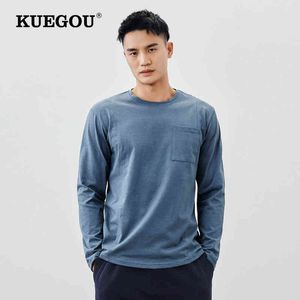 Kuegou 100 bomullsgrafisk t-shirt för mens vintage pocket tee skjorta man långärmad topp manlig mode ny överdimensionerad tshirt 60073 T220808
