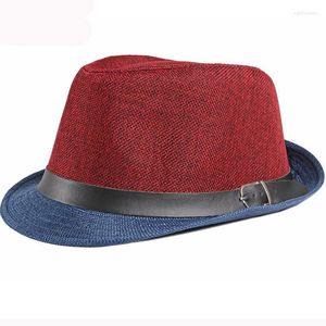 Geniş Memlu Şapkalar HT3031 Fedoras Erkek Kadın İlkbahar Yaz Nefes Alabaş Güneş Şapk İki Ton Patchwork Trilby Fedora Panama Kısa Kemer Plajı Eger22