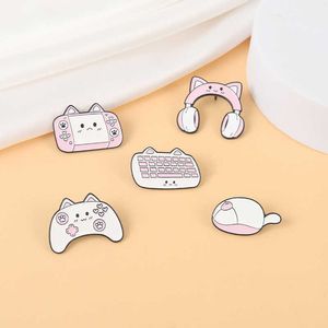 Cute game console mouse headset Brooch cartoon PSP keyboard metal badge girl Pin Hat buckle