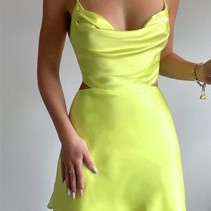 Foridol neon أصفر تأرجح طوق ساتان نادي Mini Dressless Sexy Sext Short Spaghetti Strap Sundress Silk Summer Dress 220511