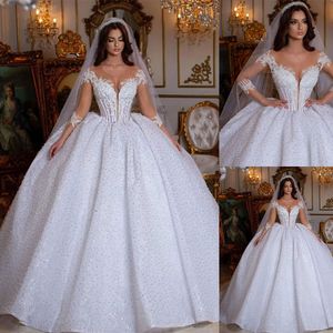 Luxurious Ball Gown Wedding Dresses Sexy V Neck Off Shoulder Strapless Sleeveless Appliques Beaded Sequins Lace Floor Length Bridal Ruffles Made Wedding Gowns