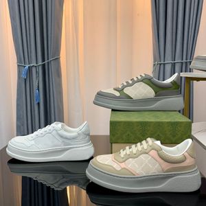Designer Woman Shoe in pelle Lace Up Men Fashion Piattaforma per esterni traspirante Sneaker Flat Casual Trainer Eur 35-45 US4-US11