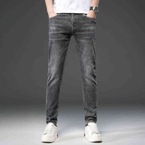 Primavera 2022 e Summer maschi's Grey Boutique semplice in vita medio micro elastico piccolo jeans0xiq