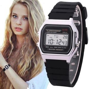 Gold Digital Women Watches Ultra-cienki sport elektroniczny zegarek na nadgarstek Luminous Clock Ladies Girls Montre Femme