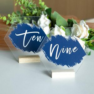 Decoração de festa Paindo a mão Paintada à mão Números de mesa de casamento com caligrafia Número para o número rústico de decortadismo moderno moderno