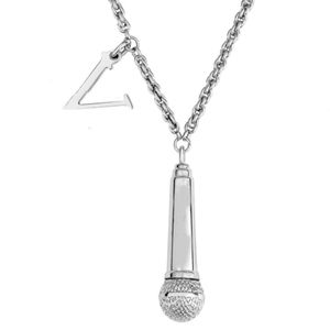 Jóias de luxo feminino colar de prata em forma de microfone pingente de designer com letra V colares femininos masculinos elegantes sem caixa