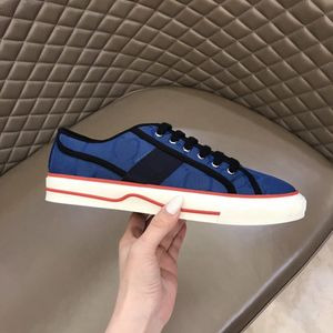low top 1977 sports canvas shoes men and women shoe green and red web stripe rubber sole stretch cotton mens embroidered vintage casual sneakers size 35-46
