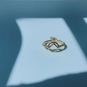 2022Luxury designer rings engagement party anniversary couple ring fine workmanship 18K gold Plated letter rings for women 6-8 size with jewelry box gift good