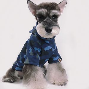 Dog Apparel Luxury Brand Designer Pet Autumn/Winter Puppy Autumn Winter espessou o ano novo suea suéteres de camisetas