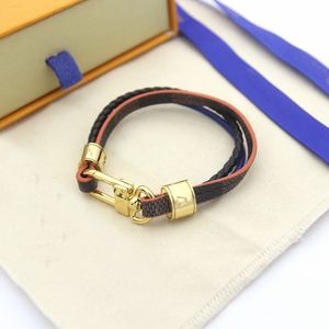 Designer Leather Bracelet For Mens Womens Brand Luxury Jewelry Gold Bracelets Pendant Lock Female High-end Elegant Fashion Bangle 272W