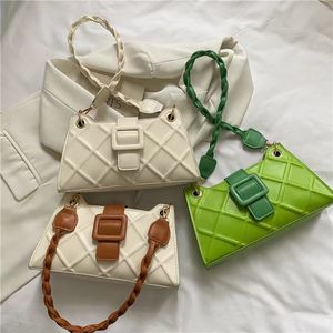 fashion Twist shoulder strap Axillary bag Chain decoration color contrast design women handbag