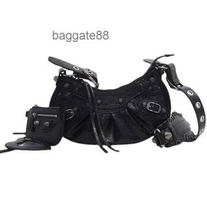 Corrente De Motocicleta E Bloqueio venda por atacado-Luxurys Cagole Le Balencaigass Hanbags Designer Bolsas Crossbody Hangbag Modelo Modelo Ombro Mulheres Undermary Bag Le