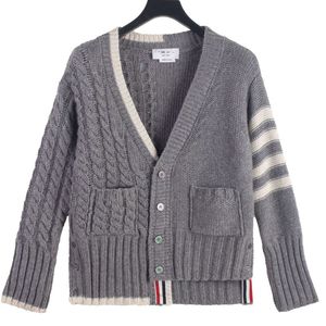 Cardigan Jacket Men's And Women's Clothing Spring And Autumn Long-sleeved Youth Cardigan V-neck Loose Sweater Knitted Sweater CX220419
