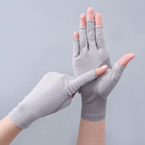 Pięć palców Rękawiczki Summer Half Finger Women Sport Bawełna bez poślizgu jazda na rowerze przeciwsłonecznym Krótka moda Dots Anti-UV cienki