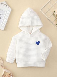 Baby hjärta broderad quilted hoodie hon